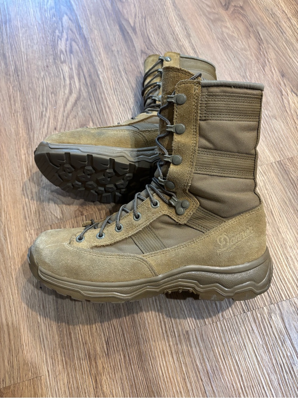 Danner Reckoning STF (Safe-to-Fly) 8” Coyote Hot (53277) - men size 8.5 EE
